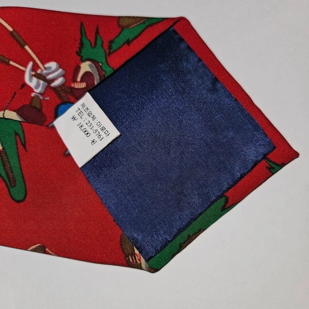 Looney Tunes Red Golfing Tie Marvin Martian Daffy Duck Taz Bugs Bunny Goid Stan
